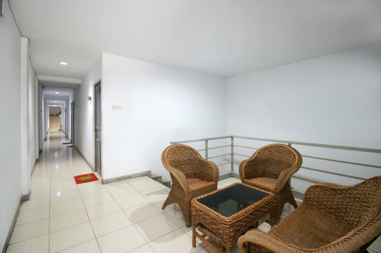Rumahku Hayam Wuruk Mitra Reddoorz Jakarta Extérieur photo