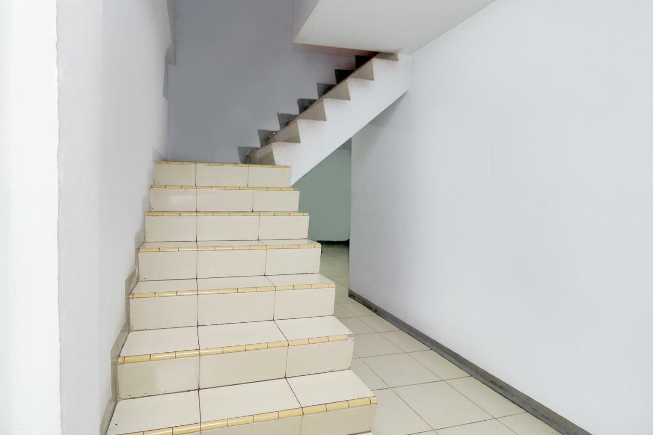 Rumahku Hayam Wuruk Mitra Reddoorz Jakarta Extérieur photo